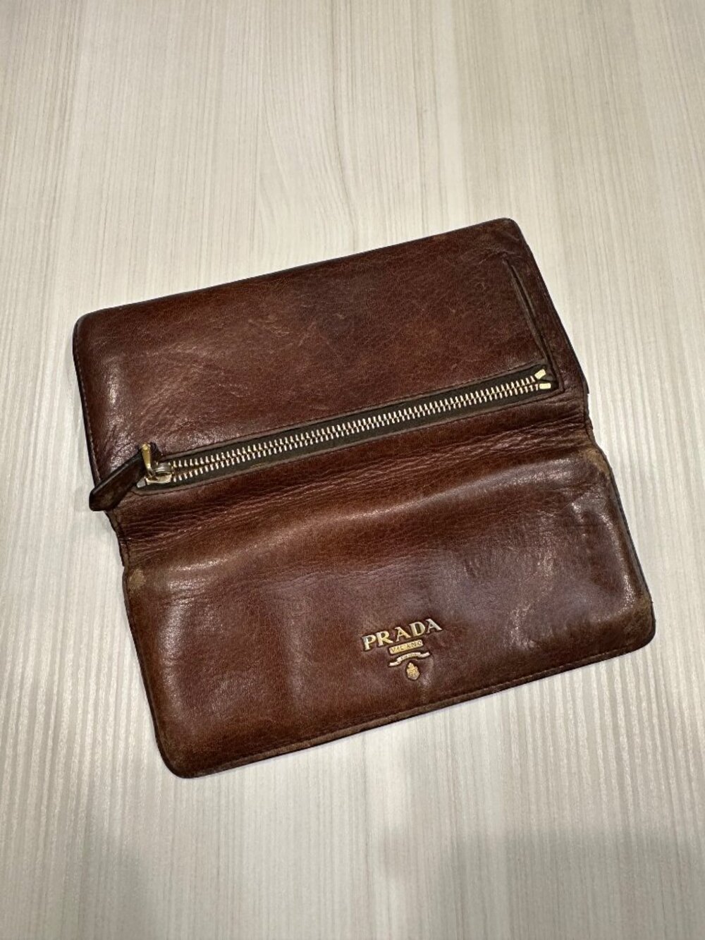 Vintage Prada Brown Leather Wallet - Picture 2 of 4